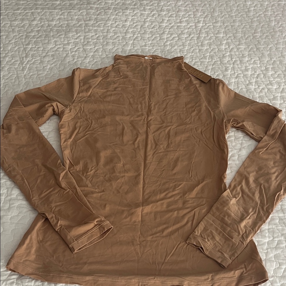 SKIMS Mock Neck Long Sleeve NWT M